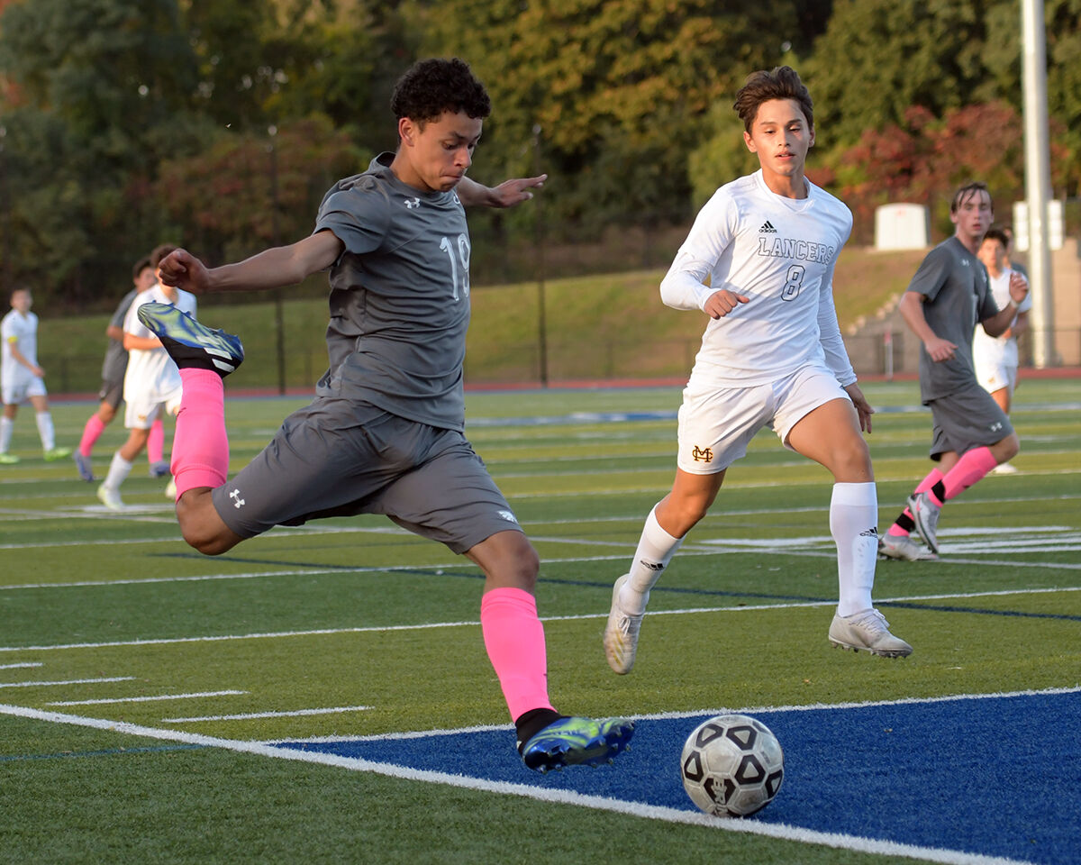SJP soccer Jeffory Groth.JPG
